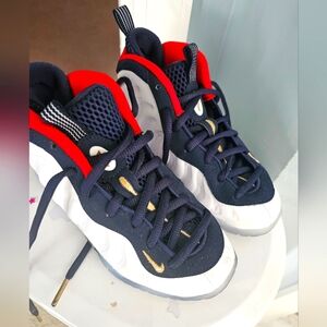 Nike foamposites kids size 12C